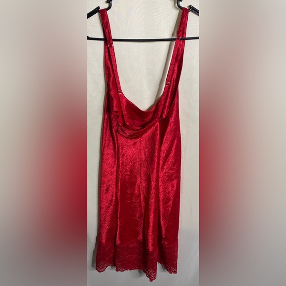 Vintage Victoria’s Secret slip dress/ lingerie - Picture 6 of 6